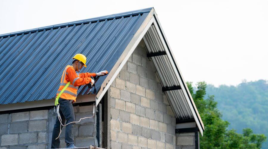 Professional metal roof installation in Jbphh, HI